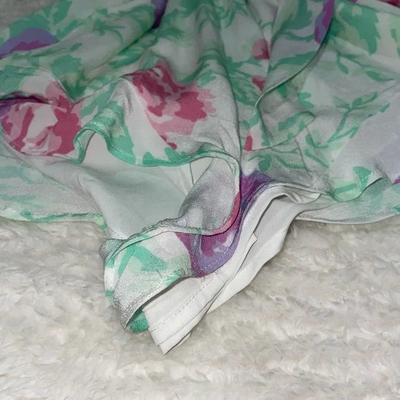 Lovers + Friends Floral Romper - Picture 8 of 8